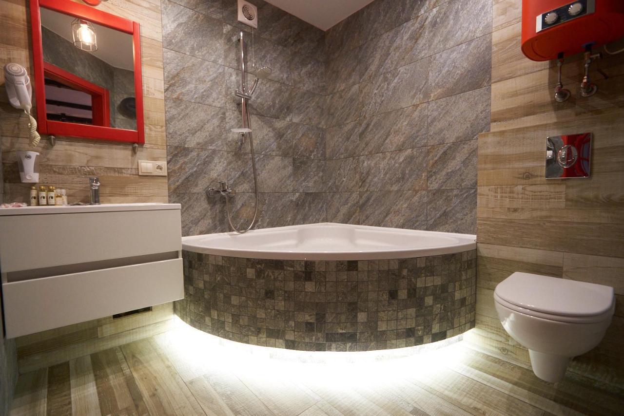 Apartament Garage Krzemieńczuk Zewnętrze zdjęcie